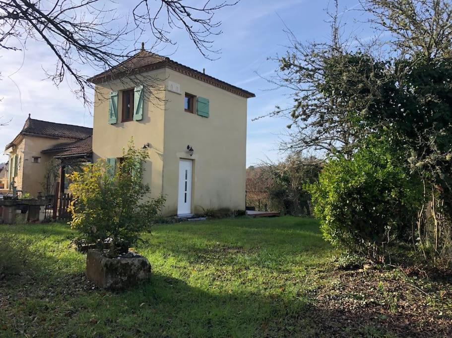 Charmant Gite En Perigord Vert Douchapt Экстерьер фото